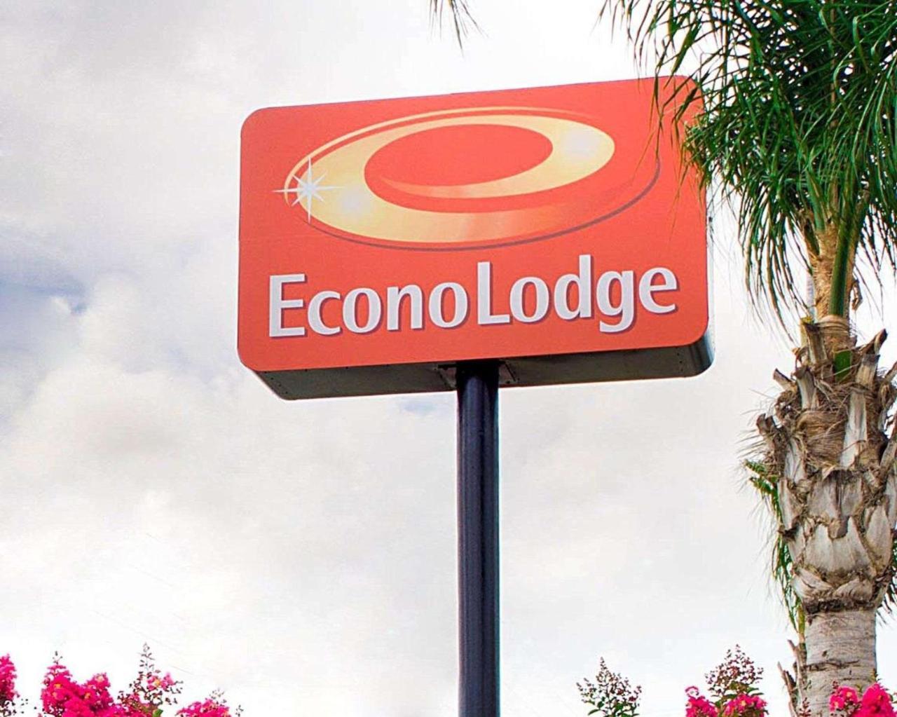 Econo Lodge Falfurrias Hwy 281 Exterior photo